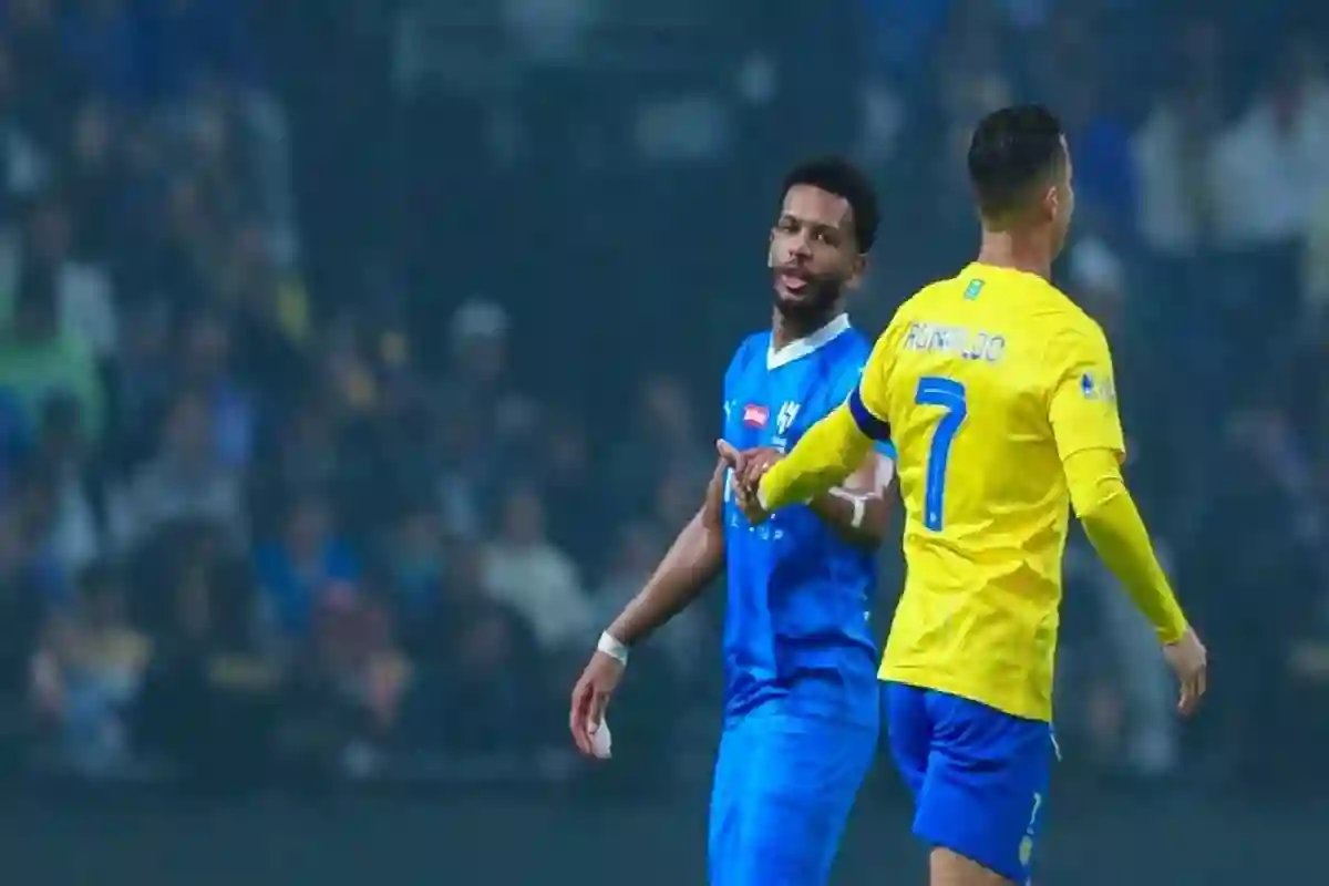 مفاجأة مدوية .. الكشف عن حكم مباراة الكلاسيكو بين الهلال ضد النصر. 