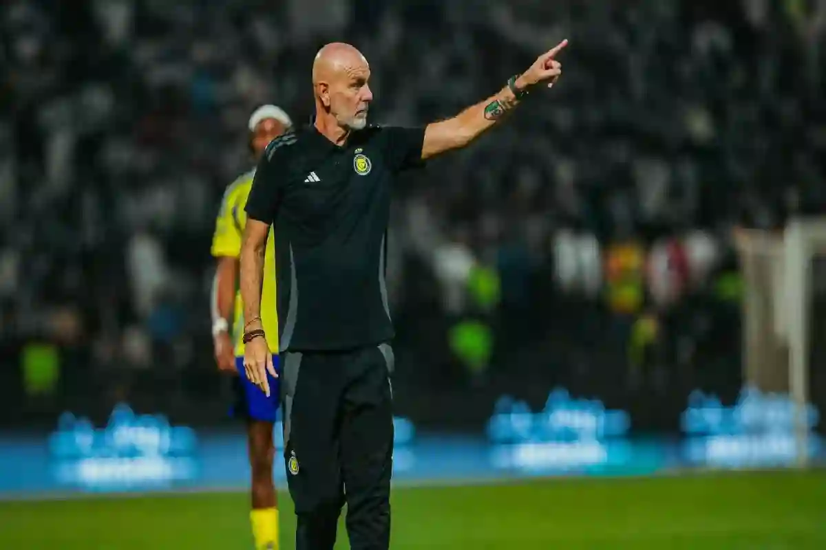 تعليق ناري على منصة إكس .. موعد إقالة بيولي من النصر. 