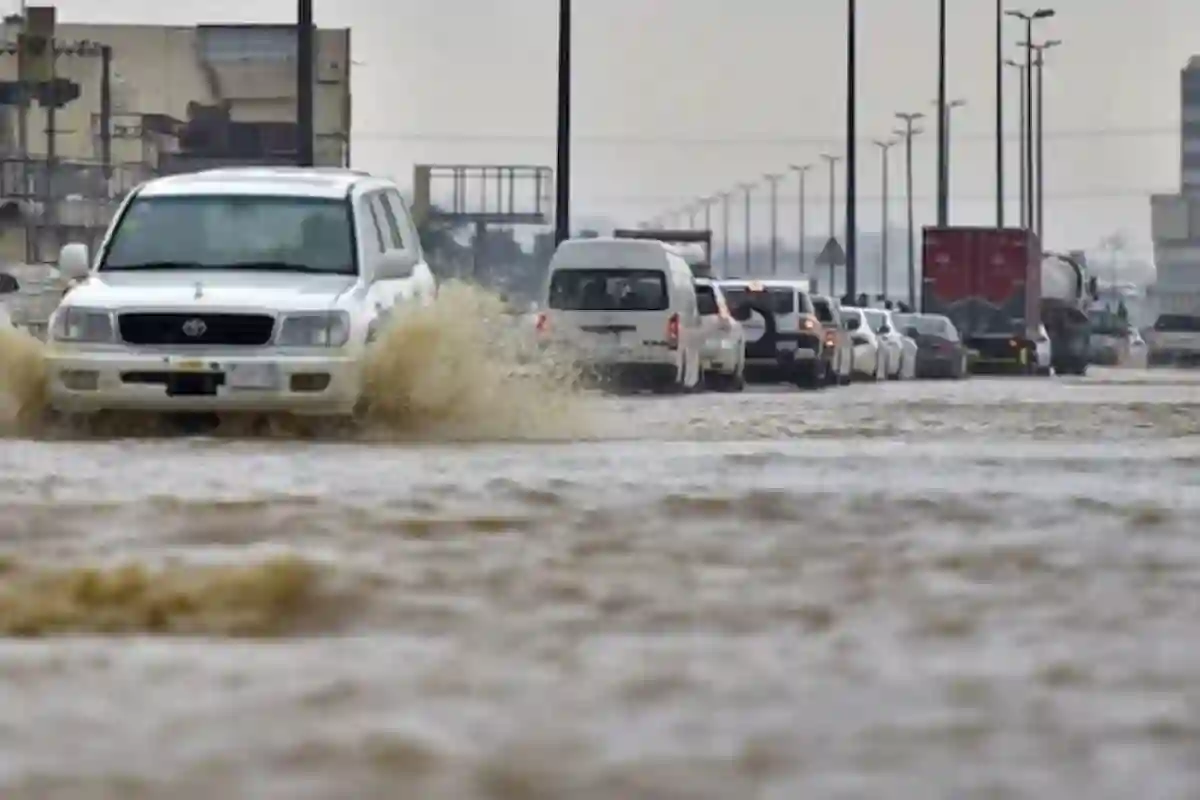 تحذيرات جوية: أمطار غزيرة وعواصف رعدية تجتاح عدة مناطق اليوم!