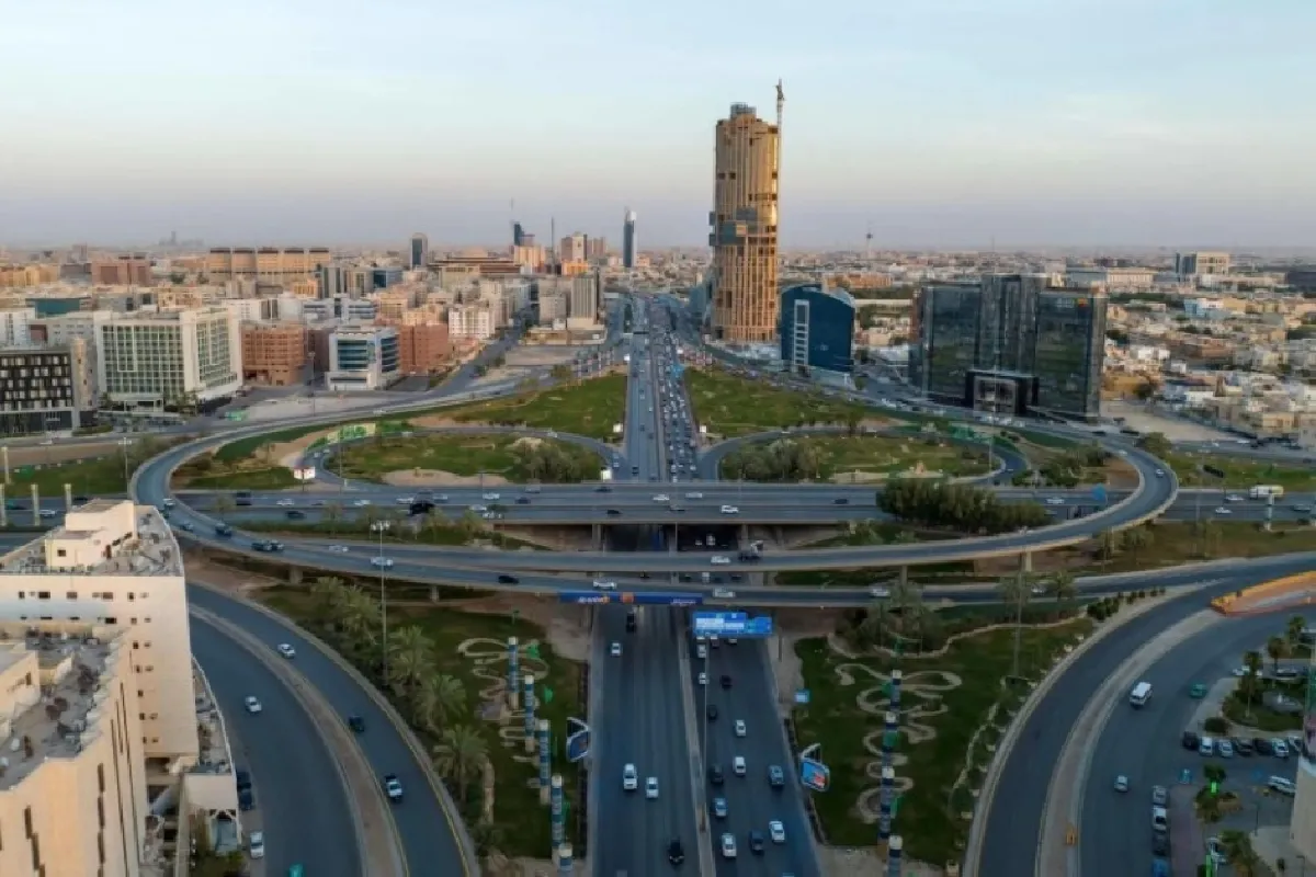 طرق الرياض بالمملكة العربية السعودية.