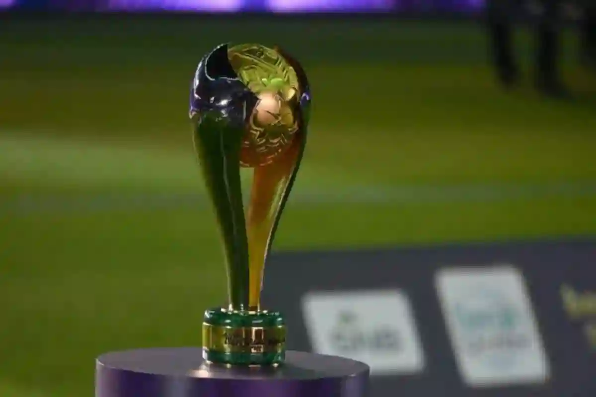 أزمة كبيرة تلوح في الأفق: الأندية السعودية تصطدم بمواعيد كأس السوبر المقبلة