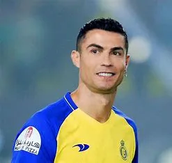 رونالدو يجدد عقده مع النصر