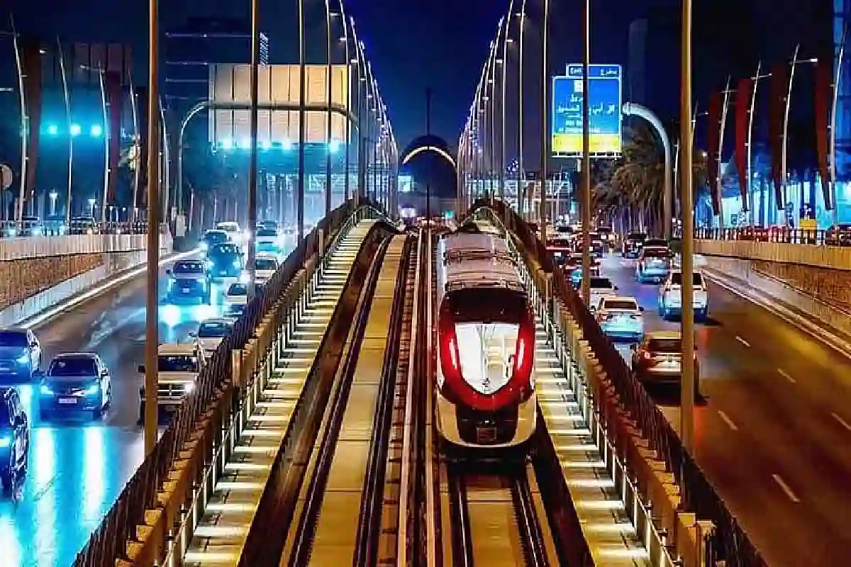 عاجل| كشف مواعيد عمل قطار وحافلات الرياض في 