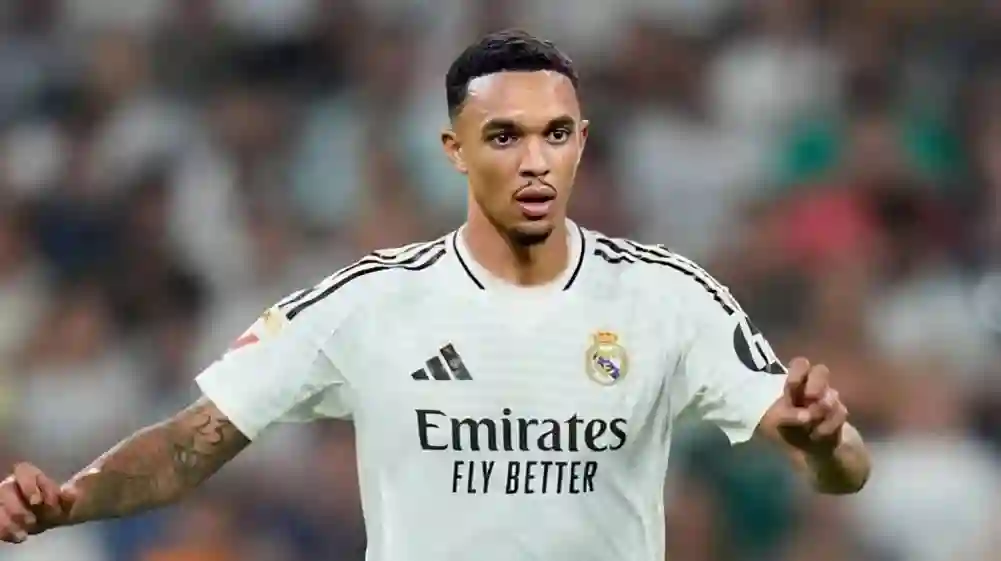 ريال مدريد يضم أرنولد رسميًا