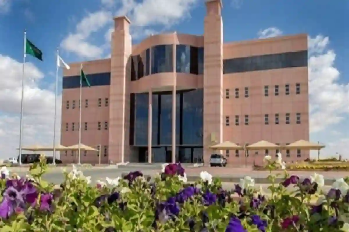 بشرى سارة .. جامعة الجوف تعلن عن فرص وظيفية للرجال والنساء. 